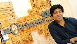 Faisal Farooqui at his MouthShut.com Mumbai office